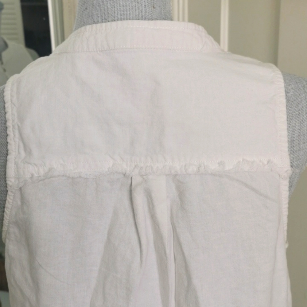 Velvet Heart ♥️ linen rayon blend sleeveless button up blouse. Size small - Picture 5 of 6